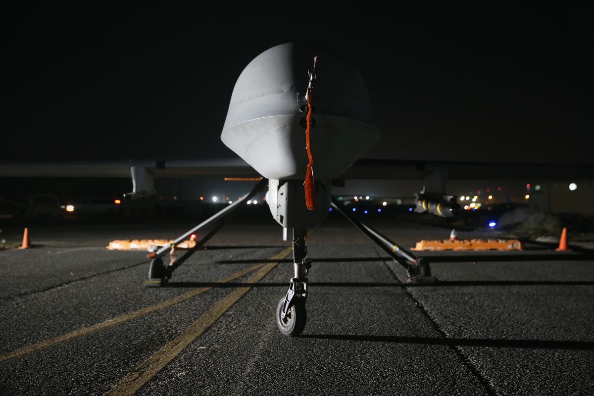 drone night runway