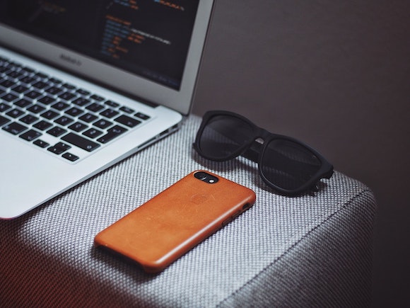 iPhone Leather Case Originální kožený kryt na iPhone