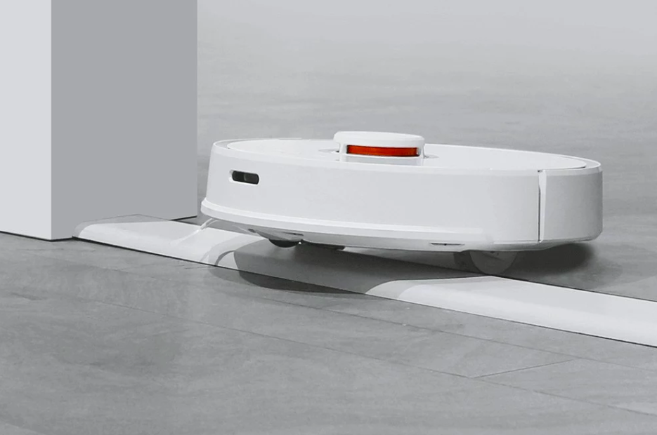 robot vacuum over barrier