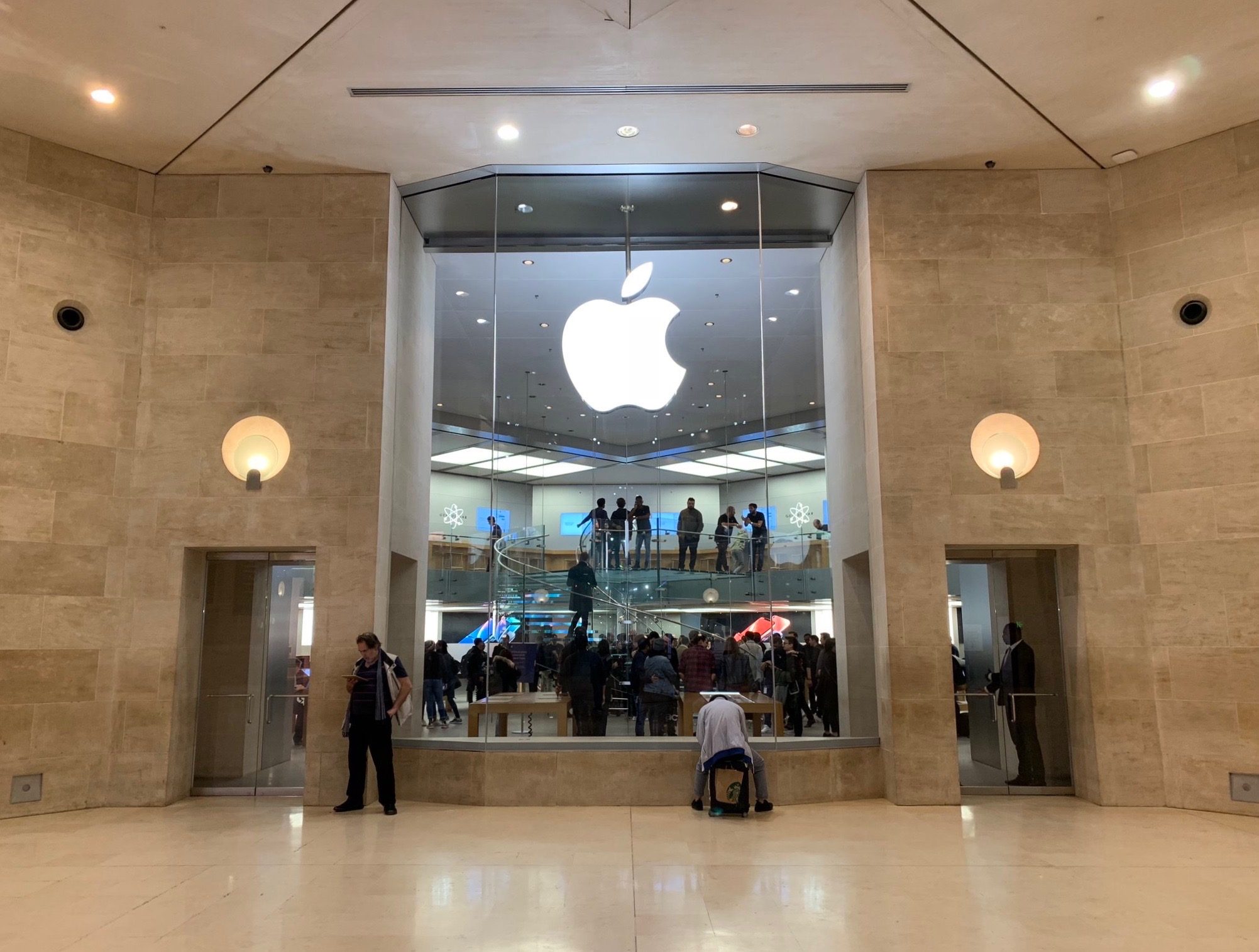 apple store exterior