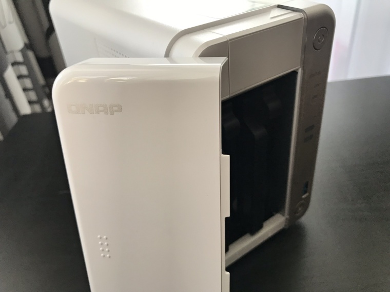 qnap nas device open