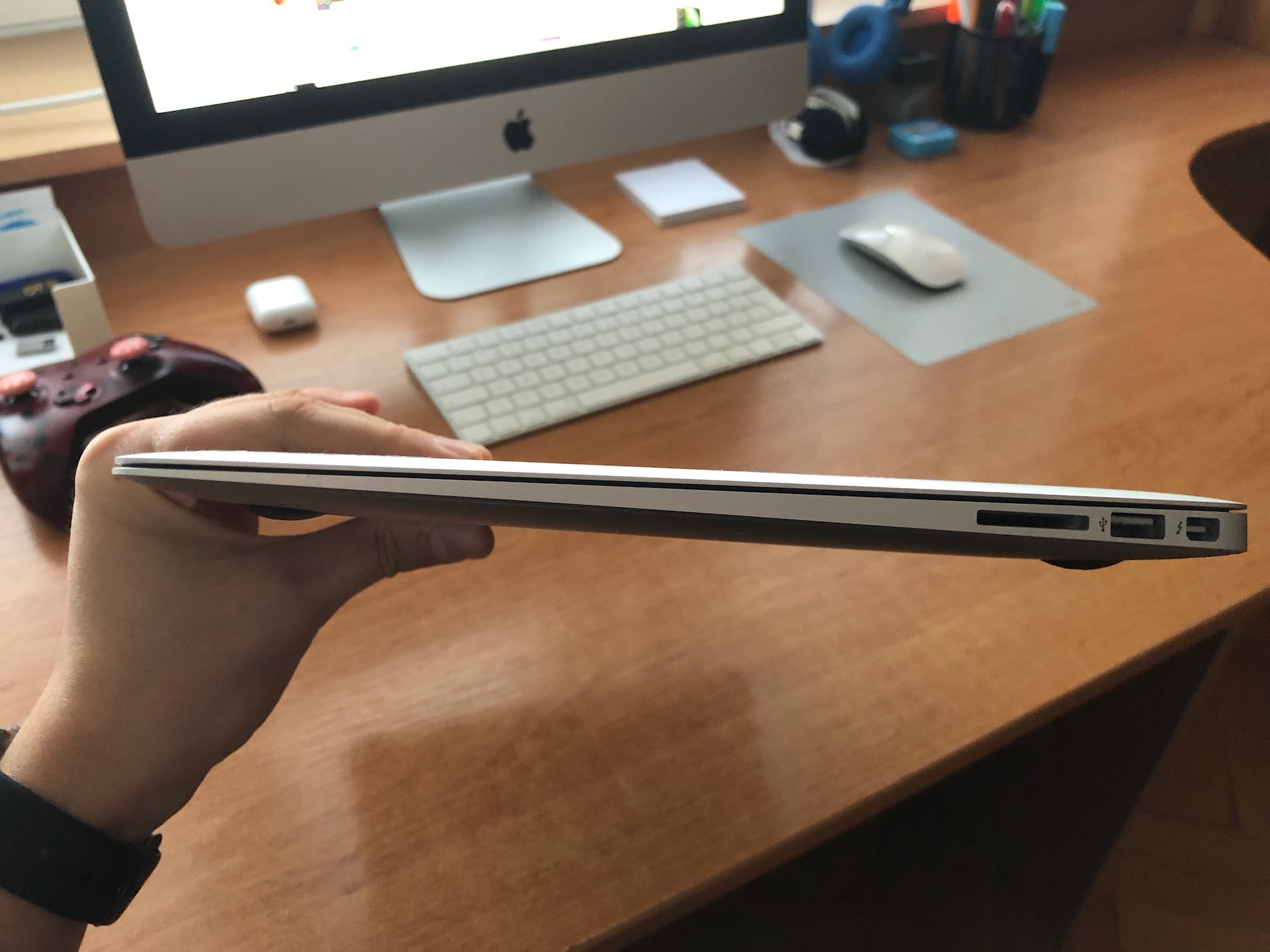 side view macbook air