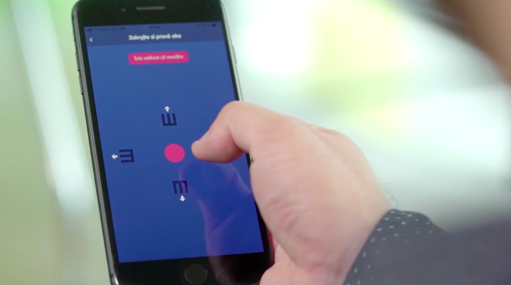 eye test app on phone