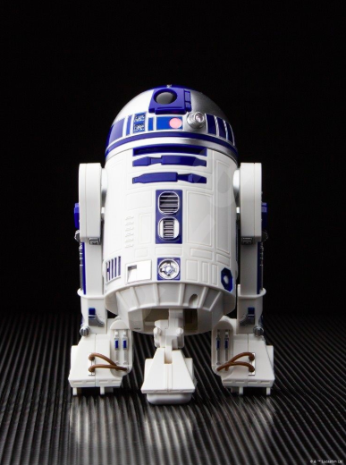 r2d2 toy black background