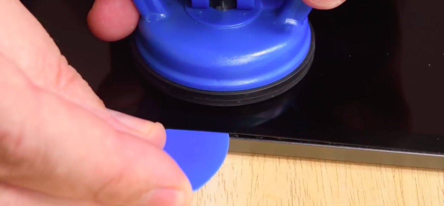 tablet screen removal tool