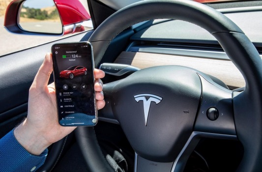 tesla steering wheel with phone