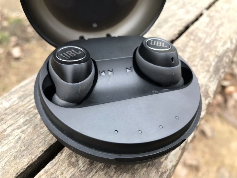 JBL Free (4) JBL Free (4)