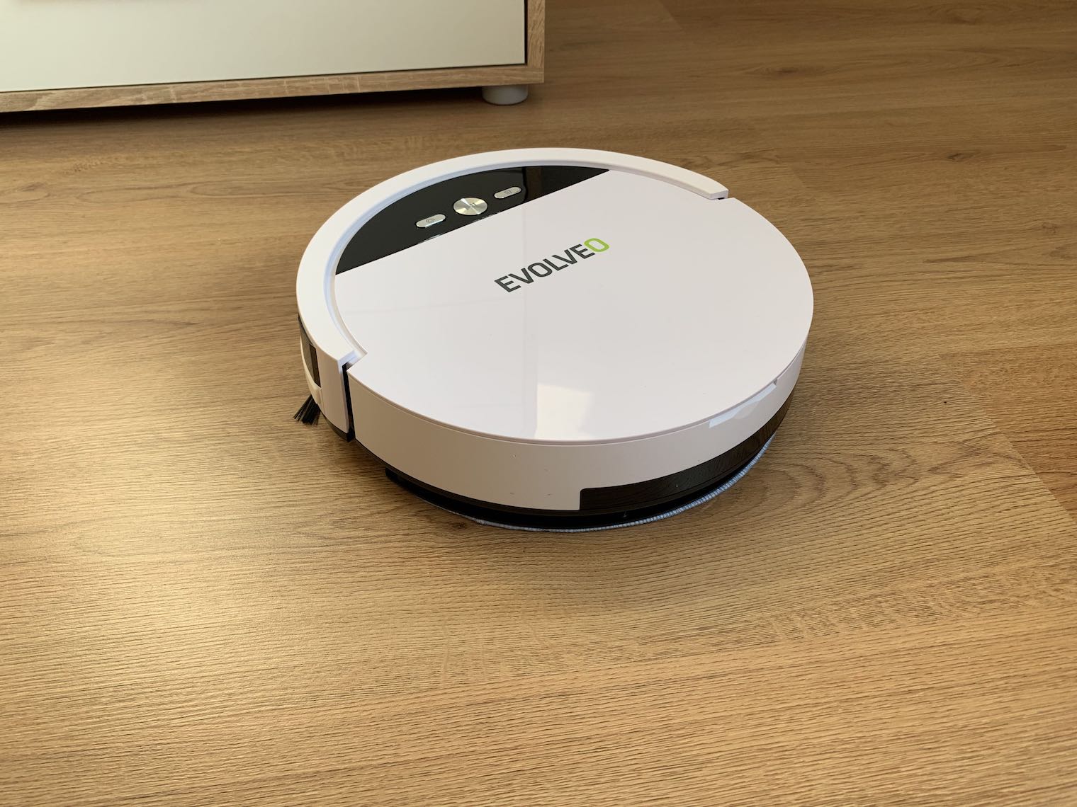 Roboticky vysavač Evolveo RoboTrex H6 11