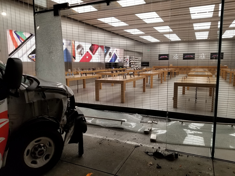 damaged apple store front