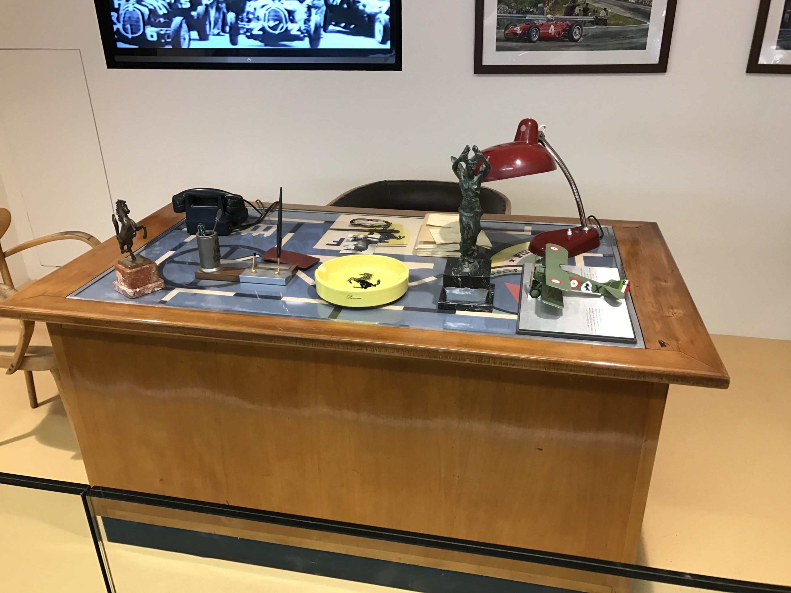 vintage office desk display