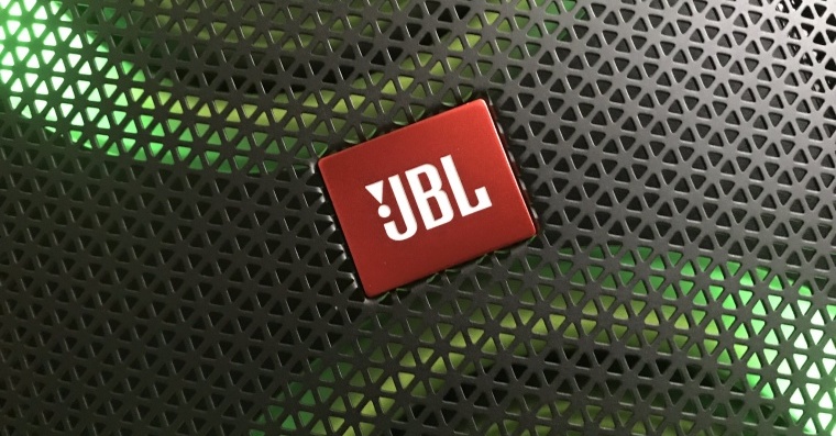 JBL-Partybox-300-9