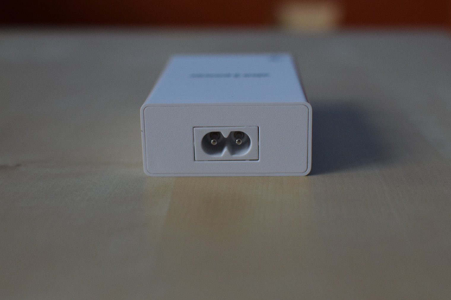 alza power charger power input