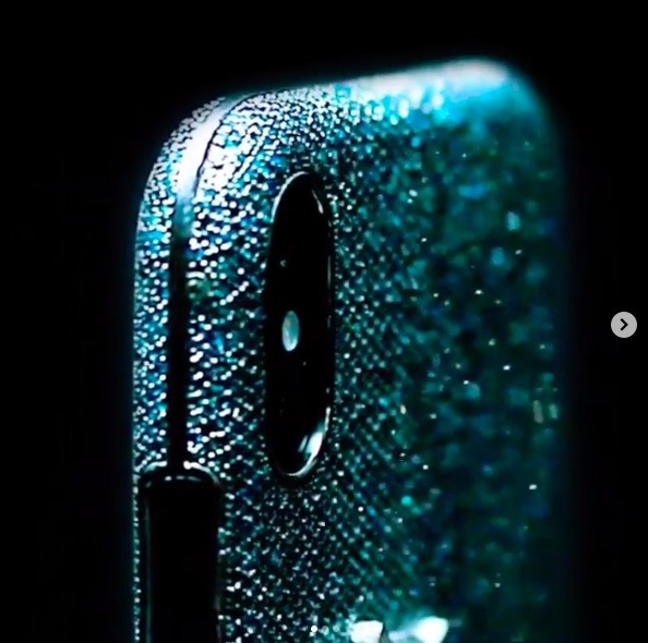 side view glittery phone case