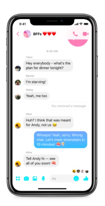 smartphone chat conversation