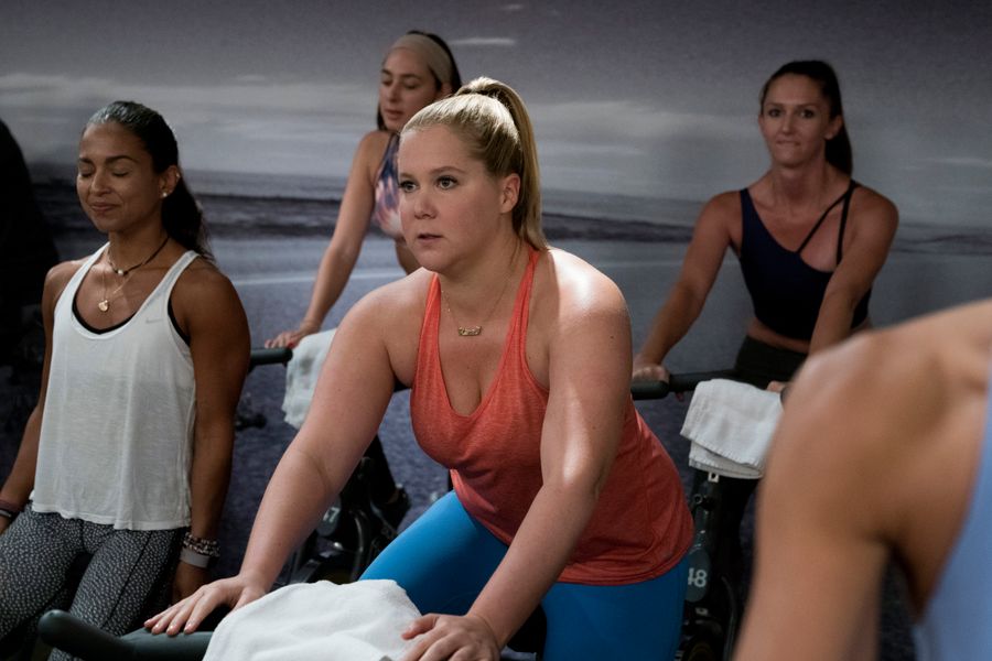 women in spin class