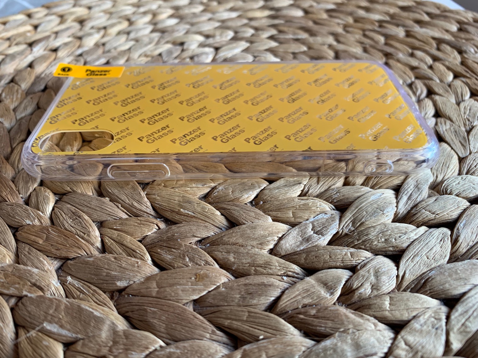 panzerglass clearcase side view