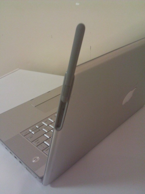 MacBook Pro Cellular verze