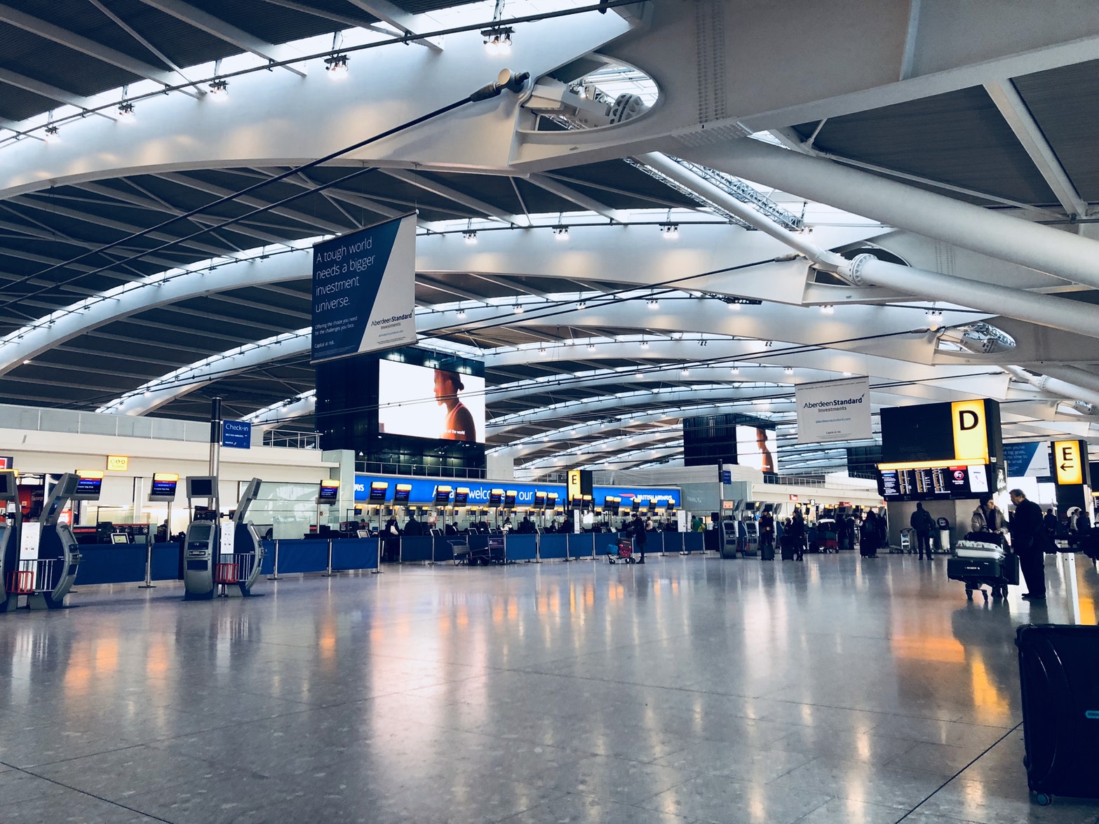 Airport 2 Unsplash