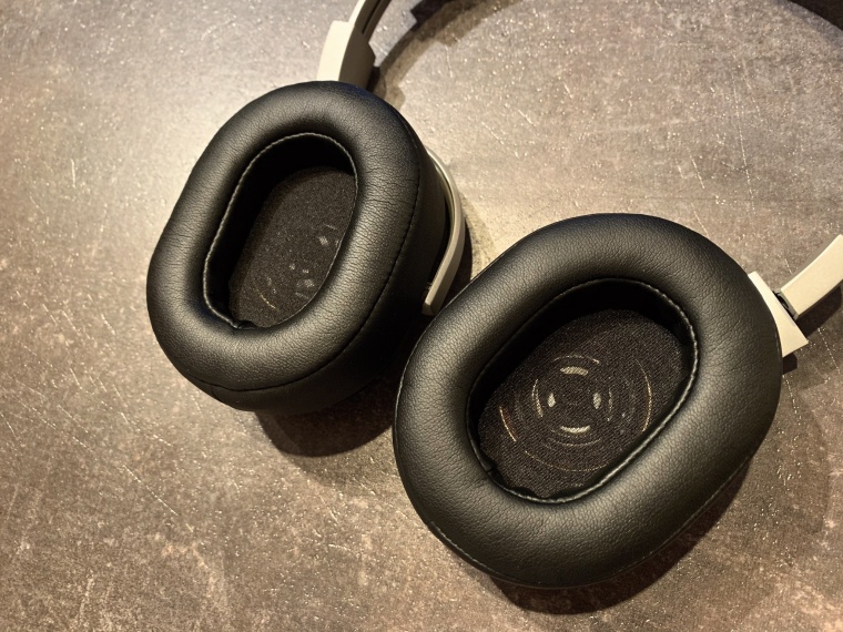 KEF Space one (4) KEF Space one (4)