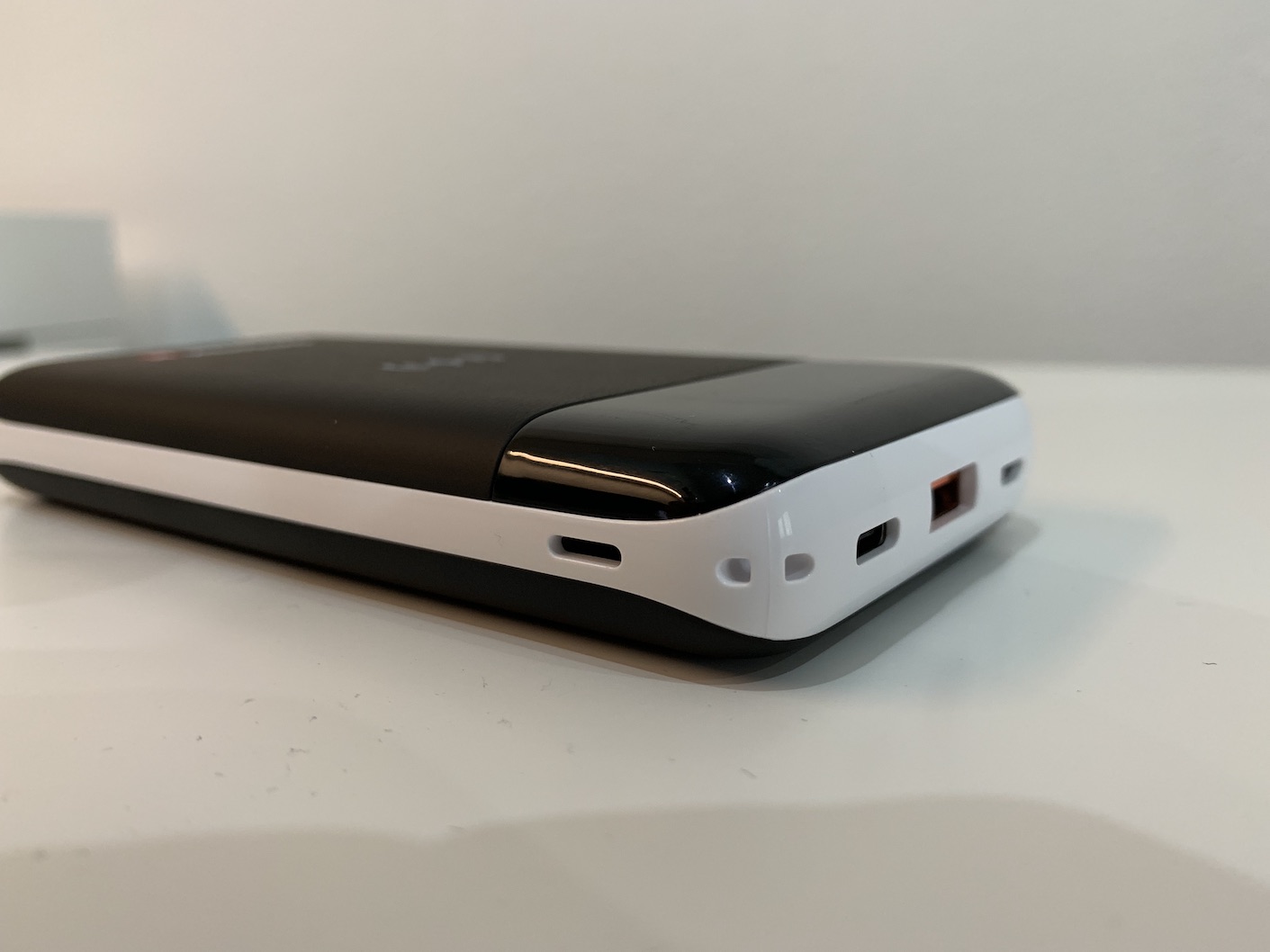 allinone_swissten_powerbanka10 allinone_swissten_powerbanka10