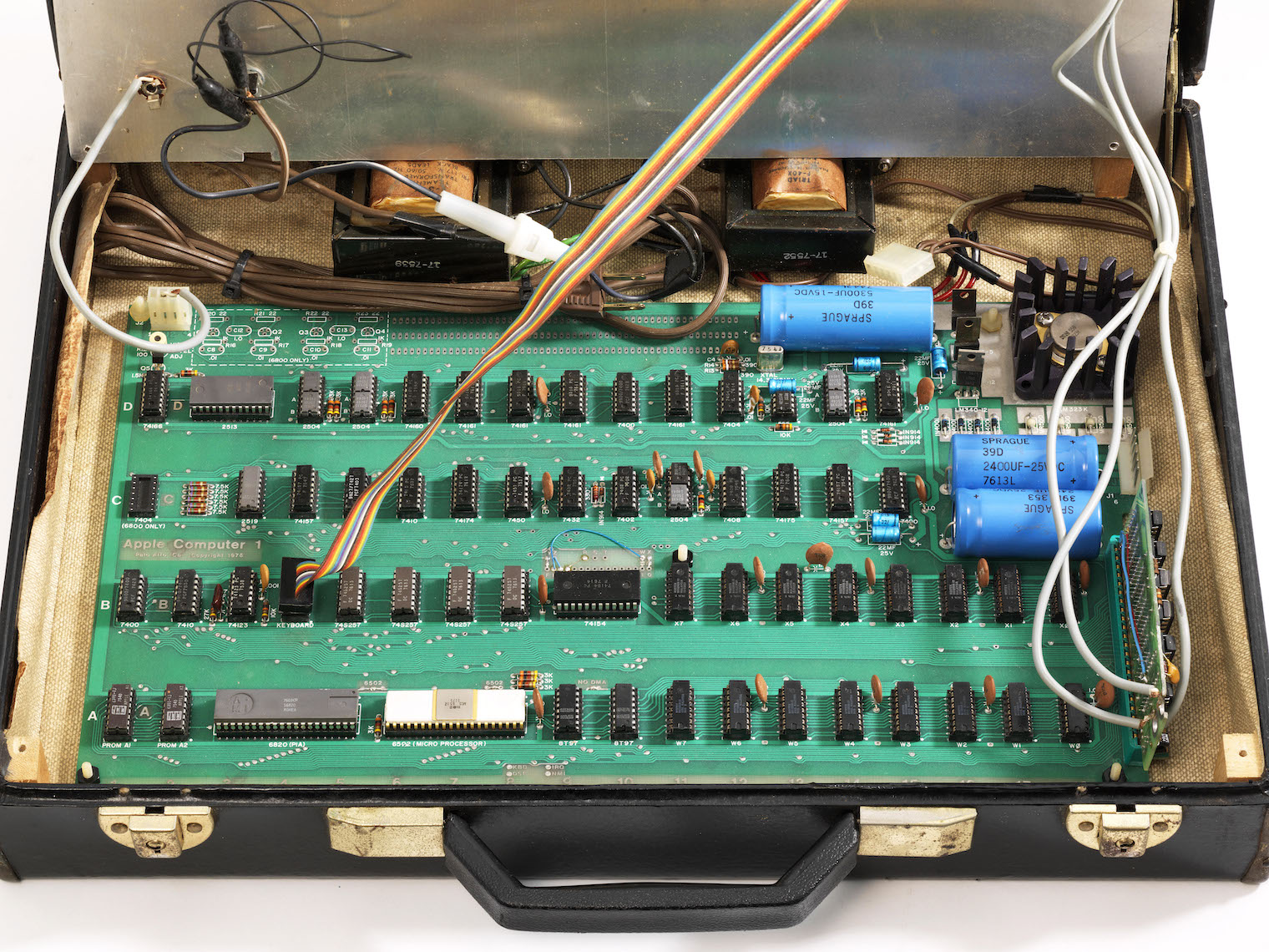 apple 1 computer internals