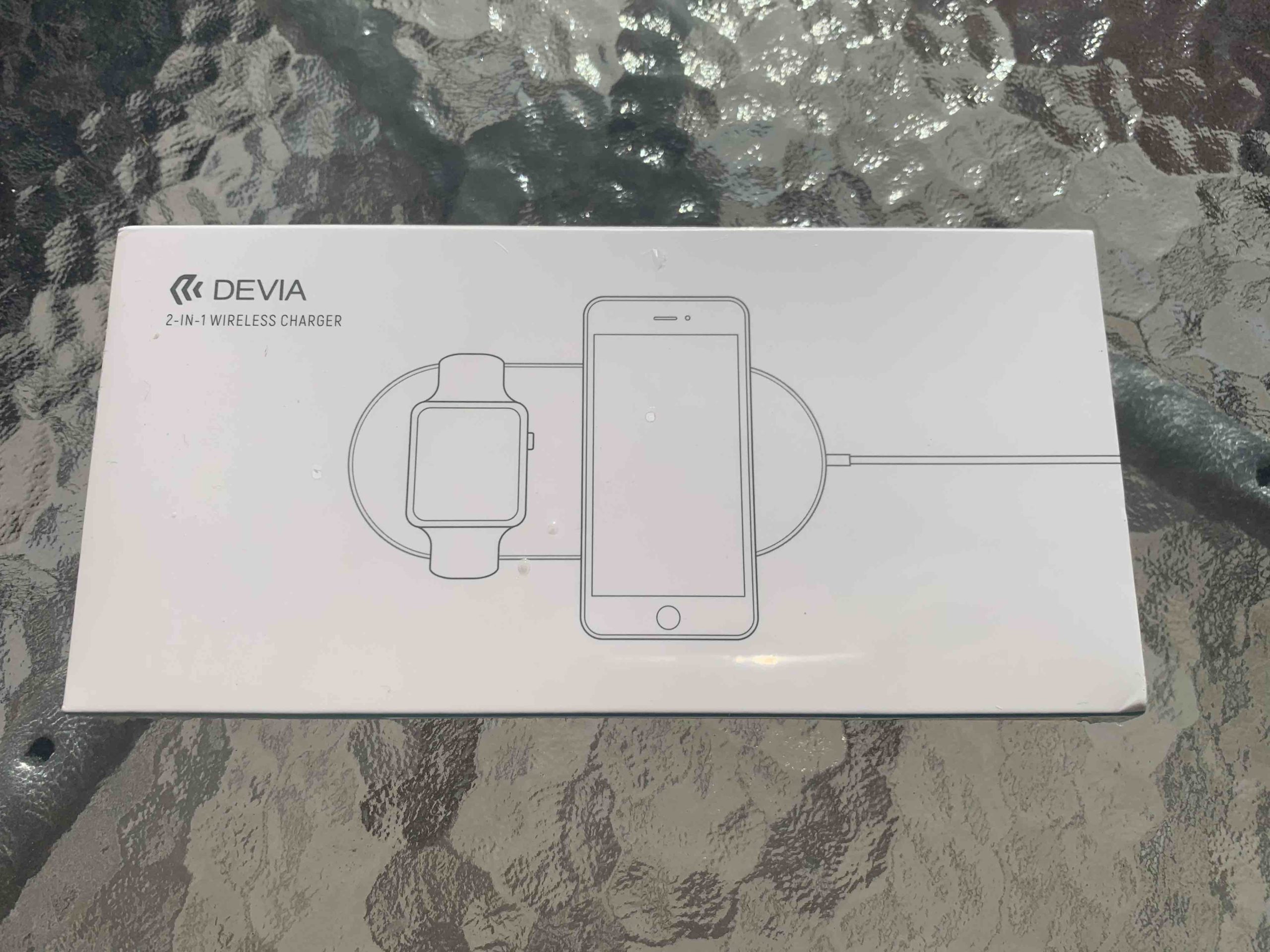 devia wireless charger box