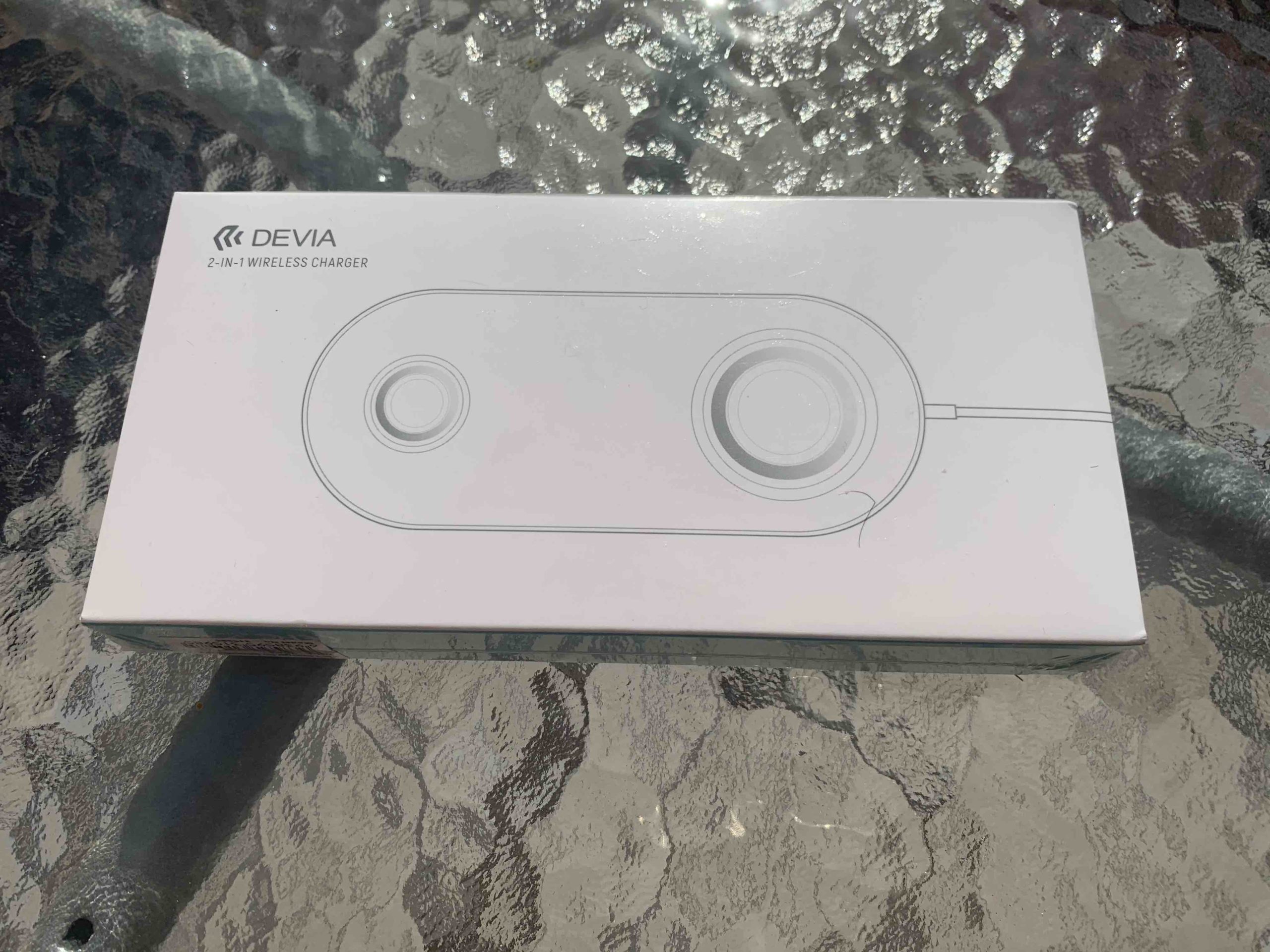 devia wireless charger unboxing