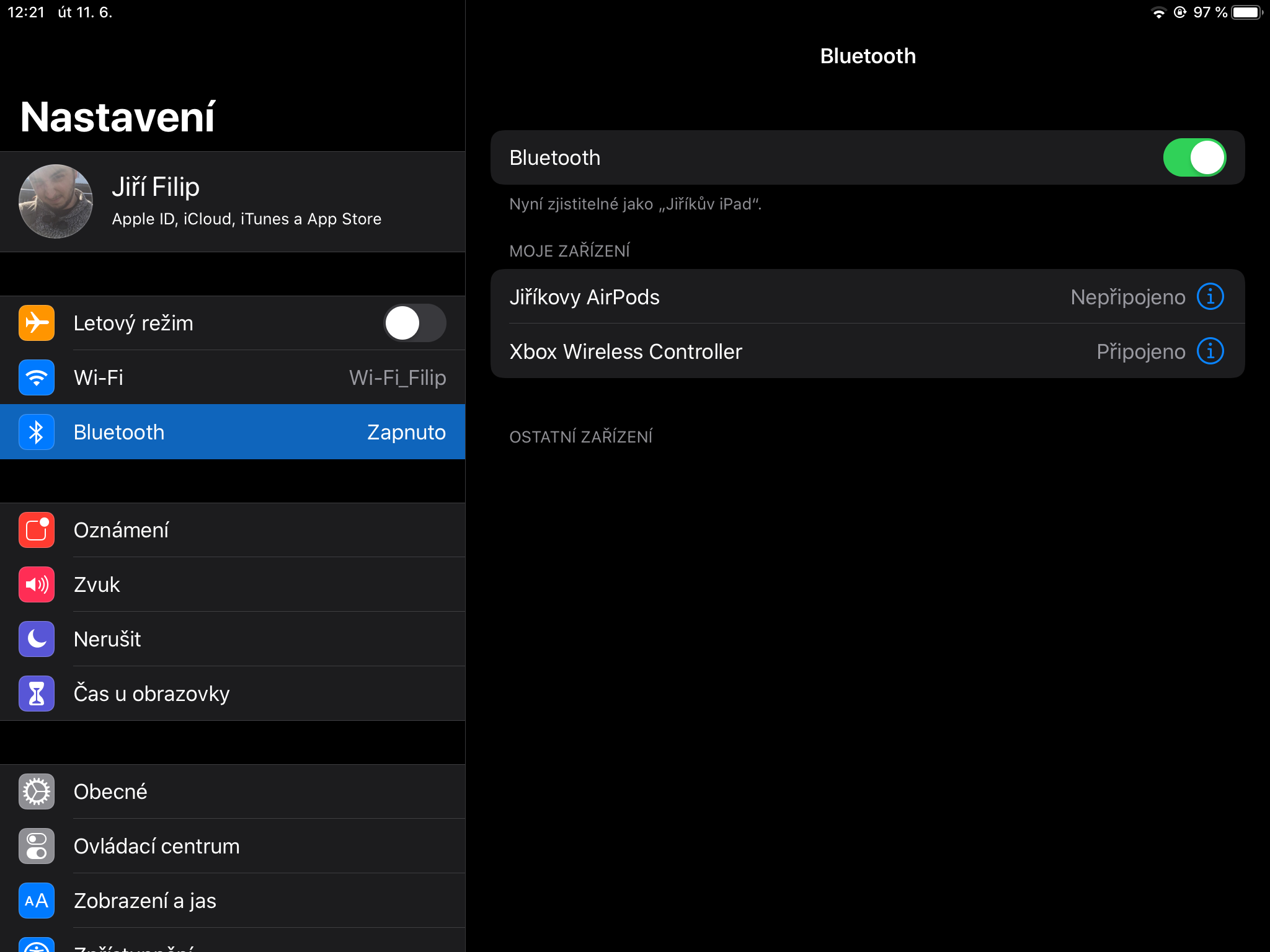 ipad bluetooth connected