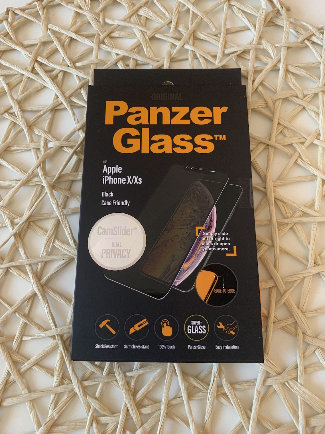 PanzerGlass baleni 1 Baleni tvrzeneho skla PanzerGlass