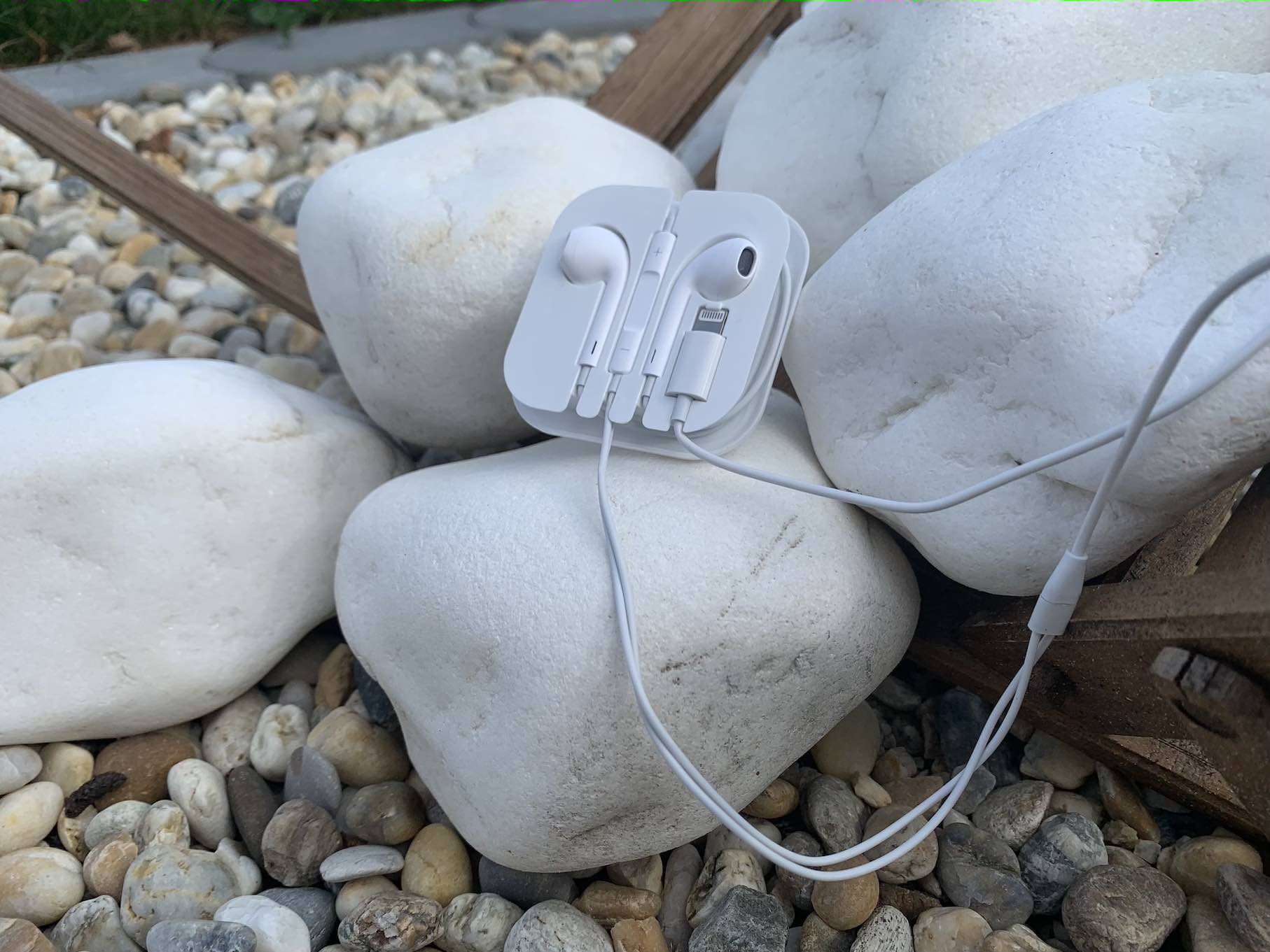 devia_smart_earpads1