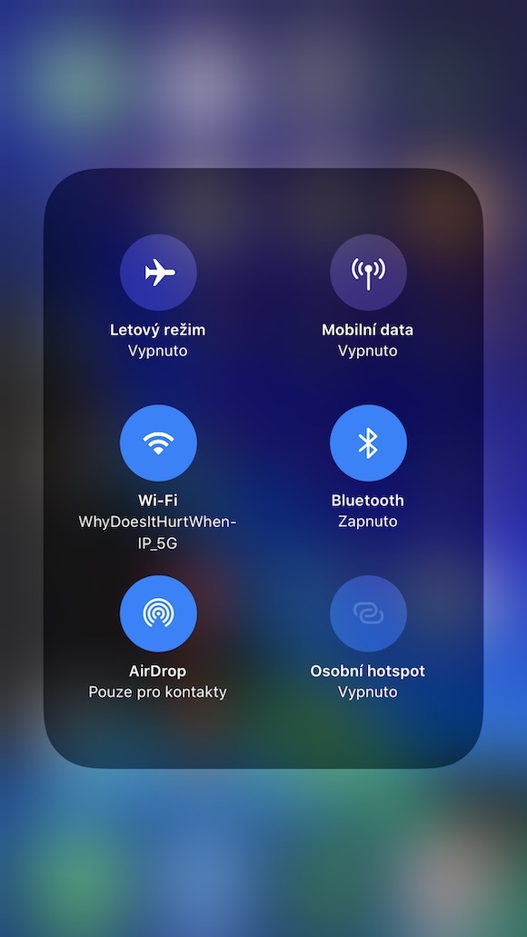 iOS 13 Ovladaci centrum Bluetooth Wi-Fi1 Ovladaci centrum v iOS 13