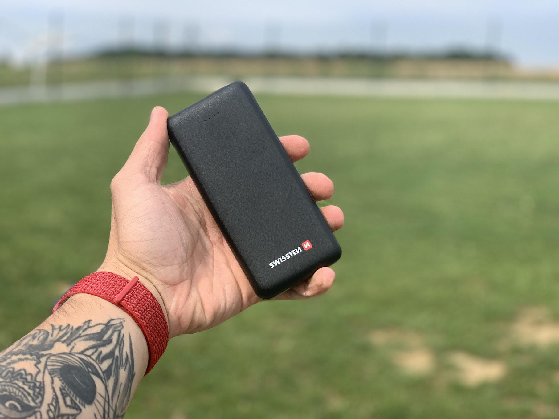 swissten_black_core_20000_6 swissten black core 20000 mah