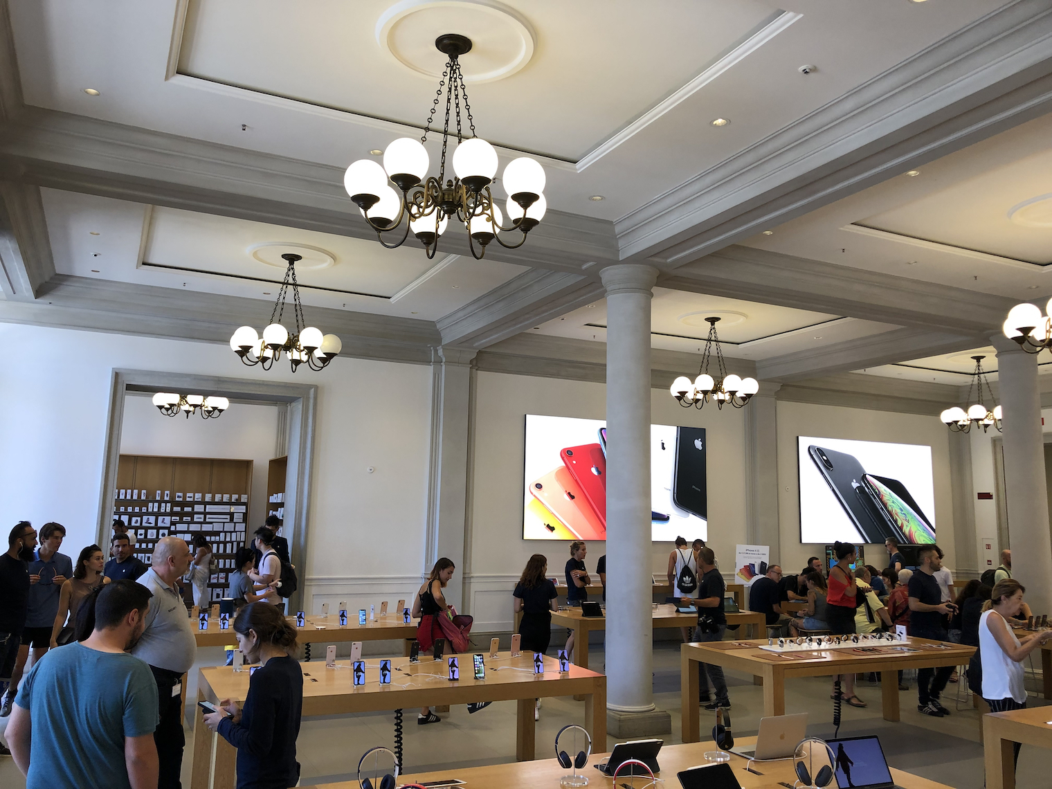 Apple Florencie Apple Florencie