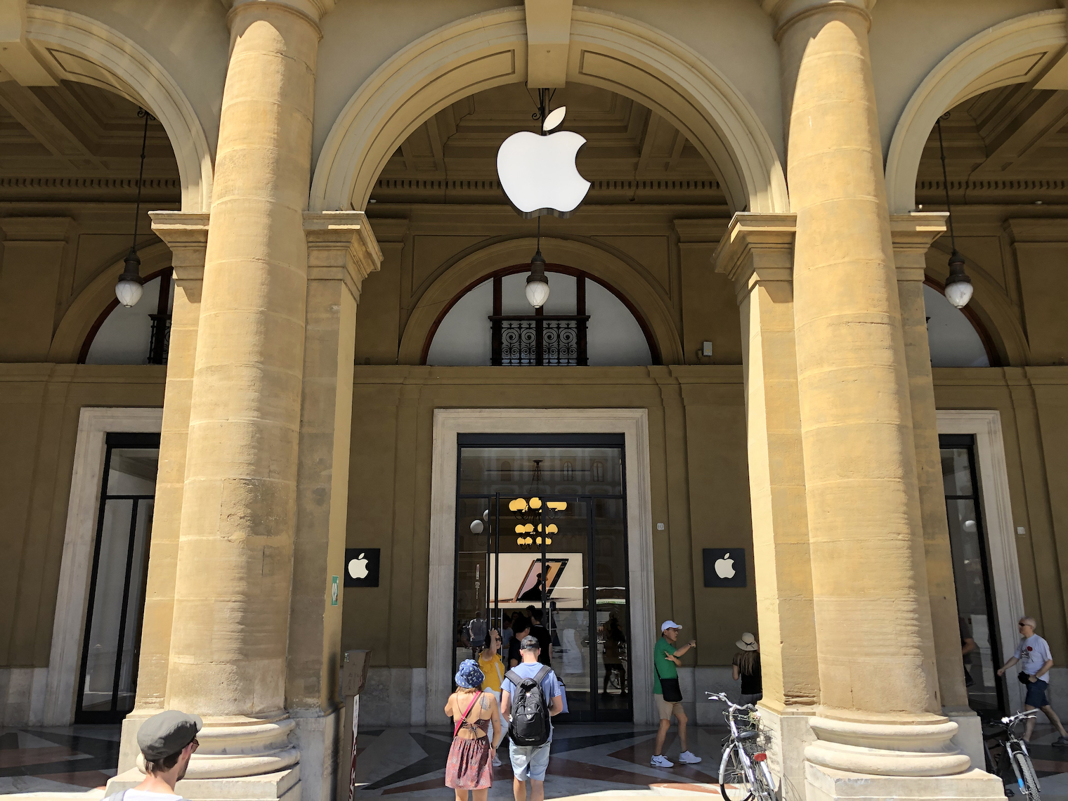 Apple Store Florencie Apple Store Florencie