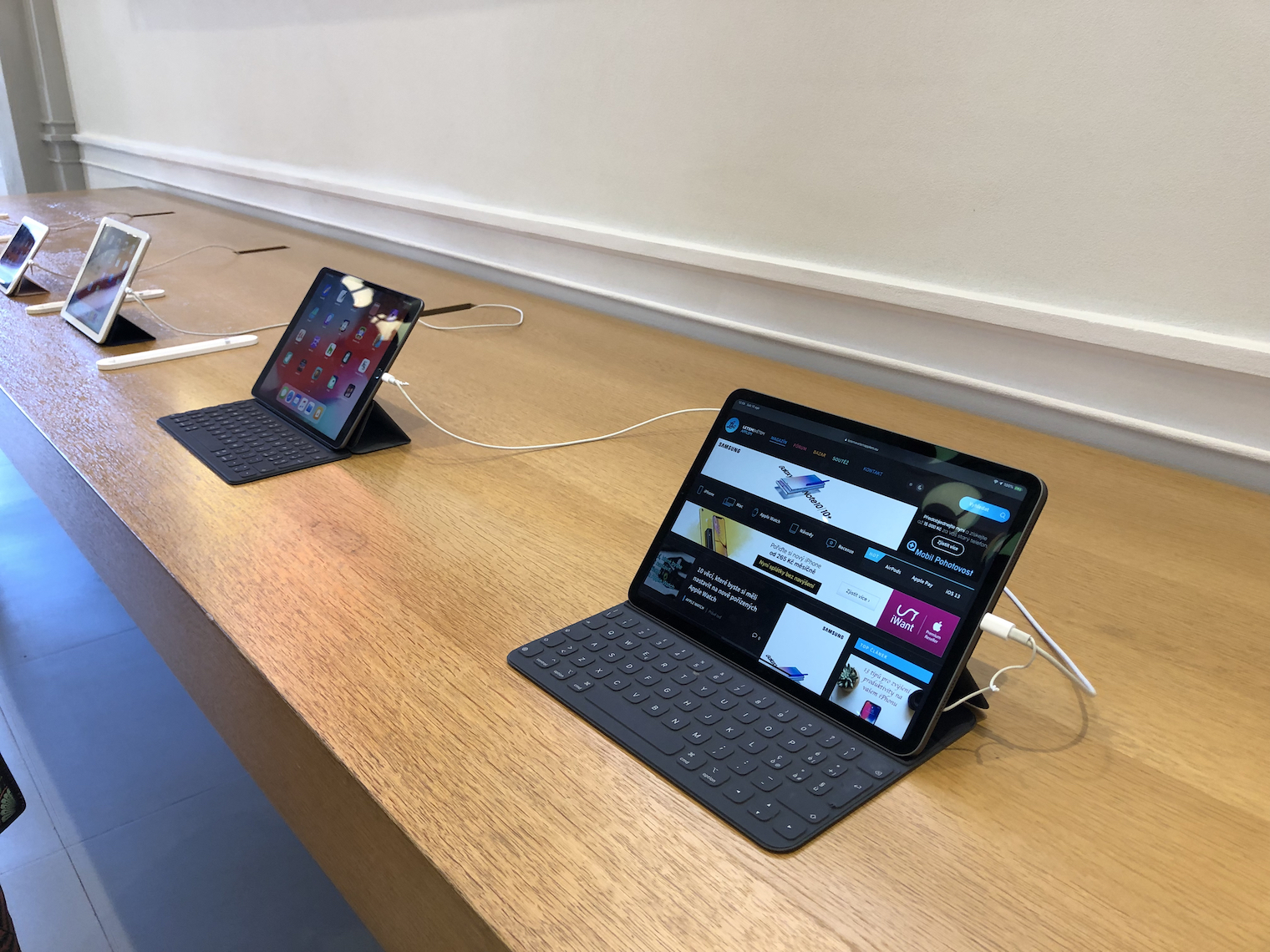 iPad pro apple store