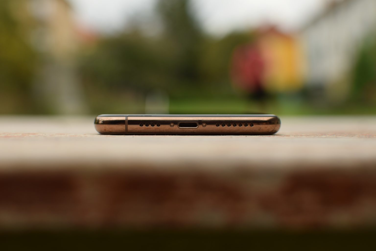 K nákupu iPhonu 11 (Pro) na Mobil Pohotovost nyní bonus 1200