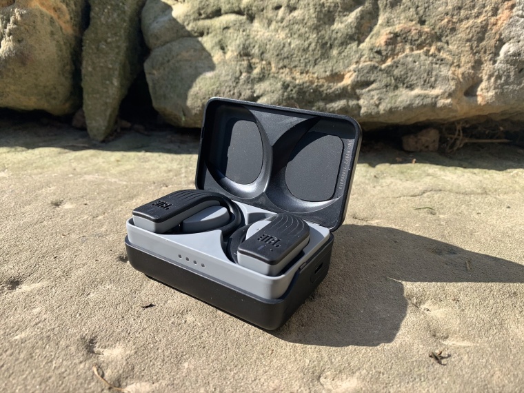 JBL Endurance Peak (1)
