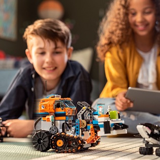 LEGO Boost 17101 – 2 LEGO Boost 17101
