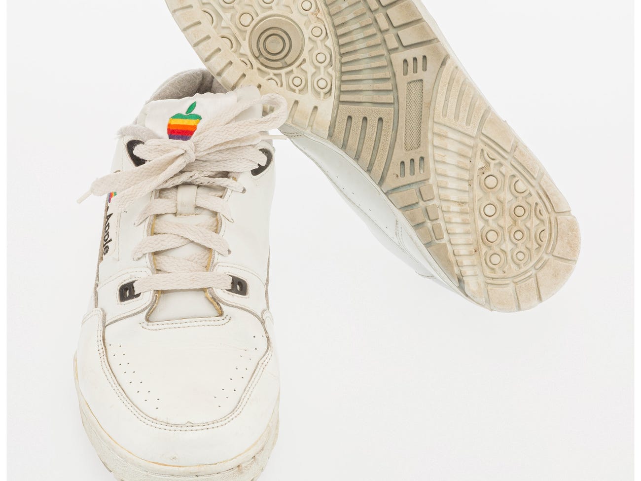 Apple tenisky 2 Apple tenisky