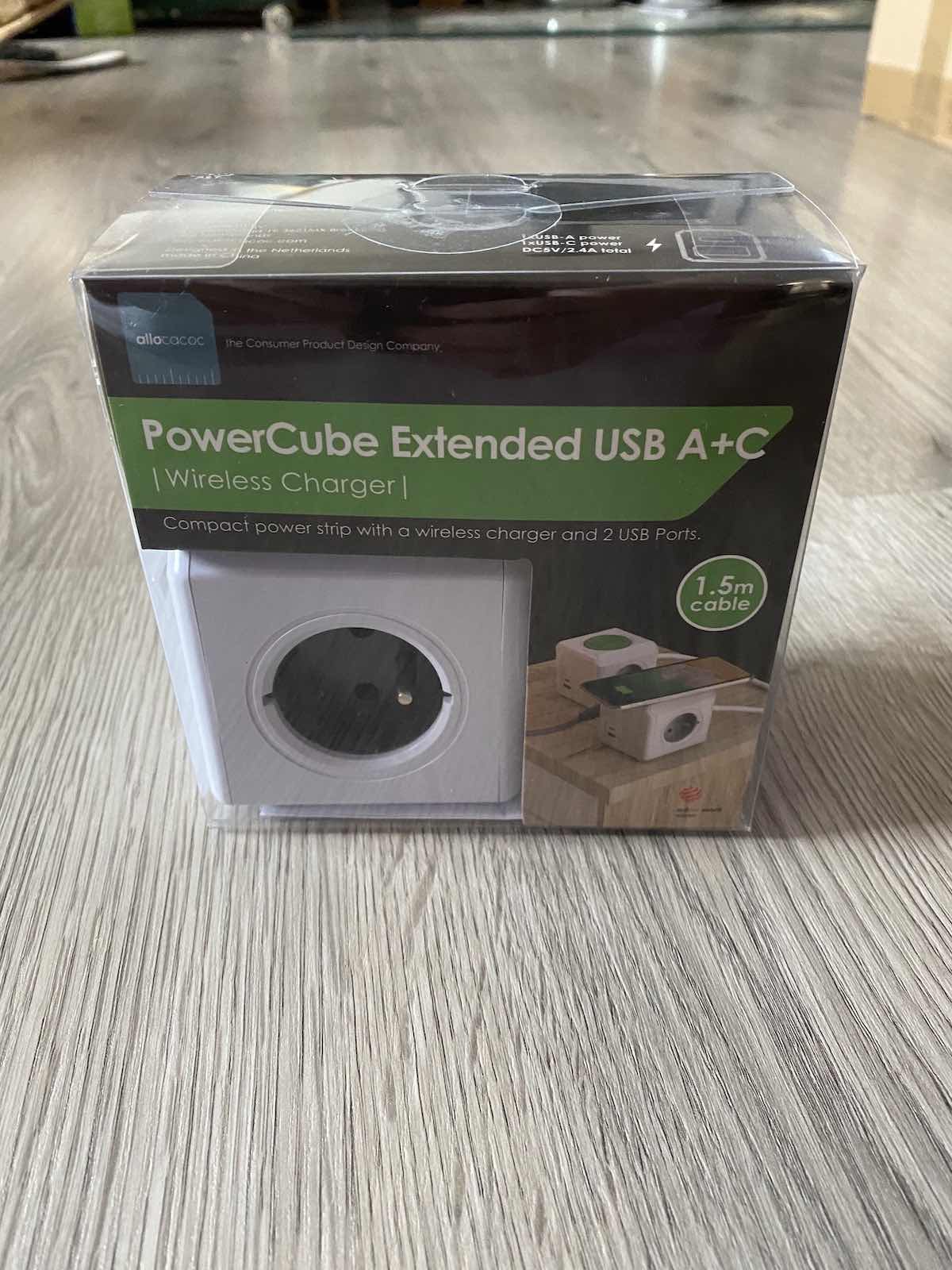 PowerCube WirelessCharger A C-baleni 1 PowerCube WirelessCharger A+C – balení