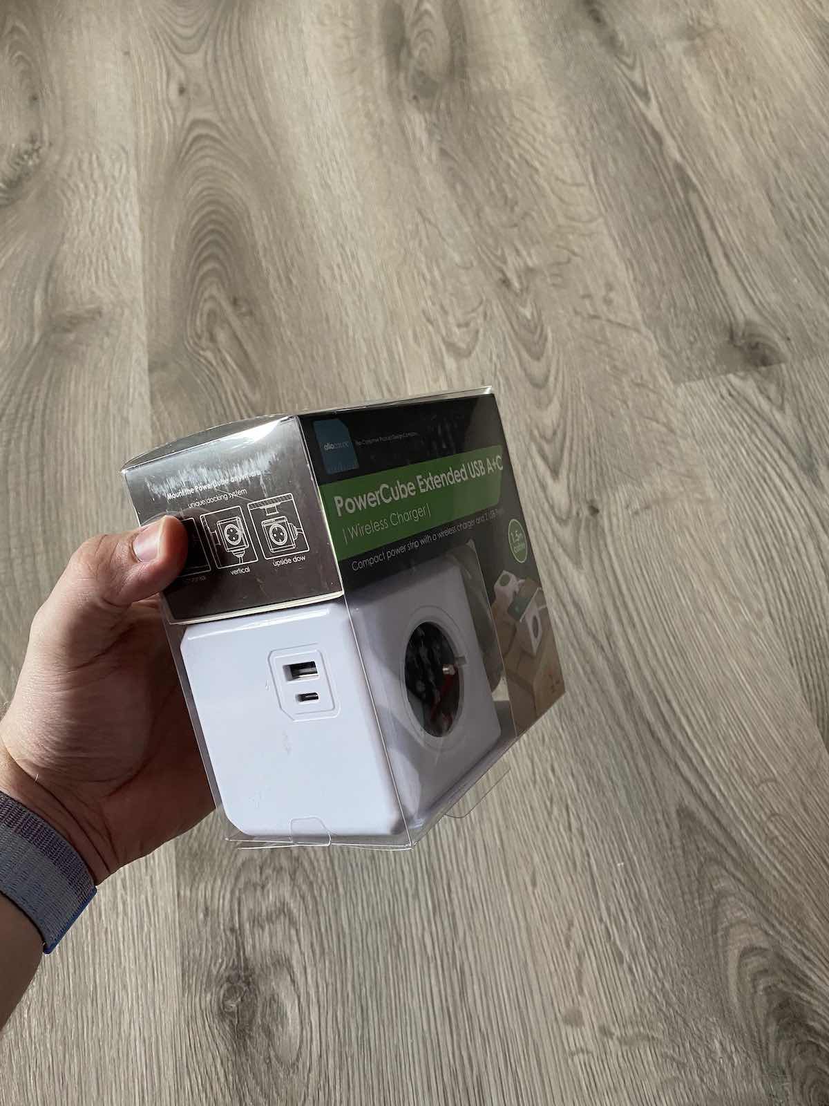 PowerCube WirelessCharger A C-baleni 3 PowerCube WirelessCharger A+C – balení