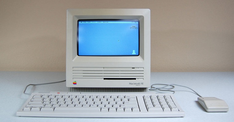 Macintosh SE Macintosh SE