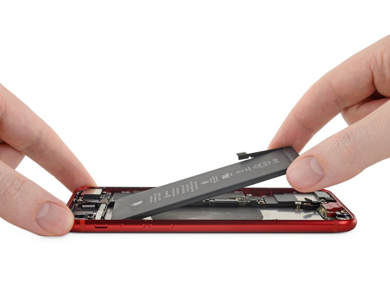 iphone se 2 ifixit 12 Rozebraný iPhone SE 2