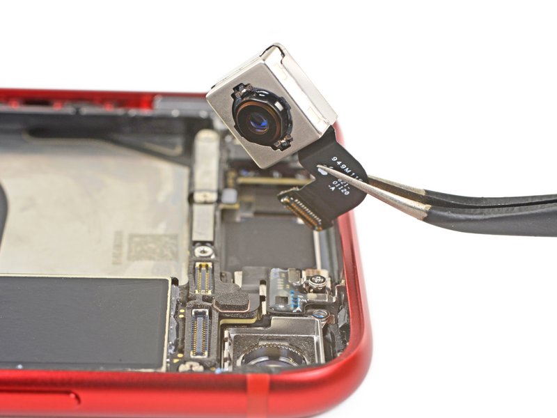 iphone se 2 ifixit 14 Rozebraný iPhone SE 2