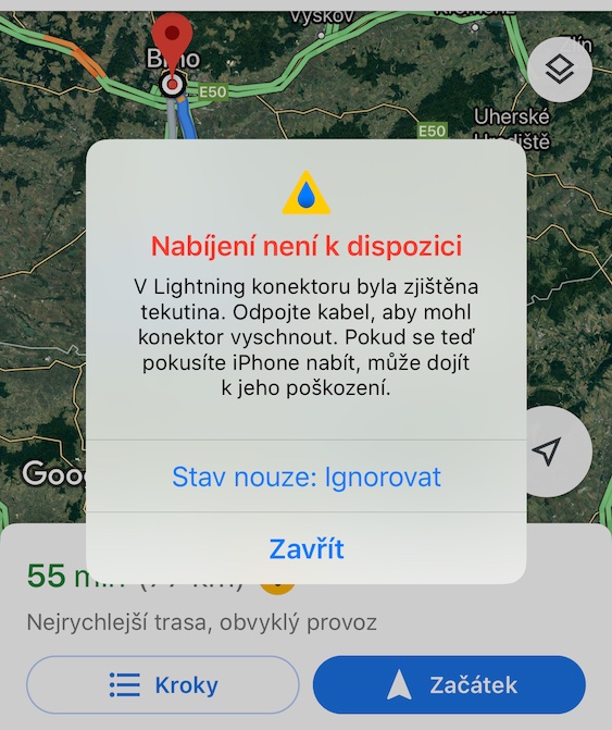 Co delat kdyz je v Lightning konektoru tekutina?