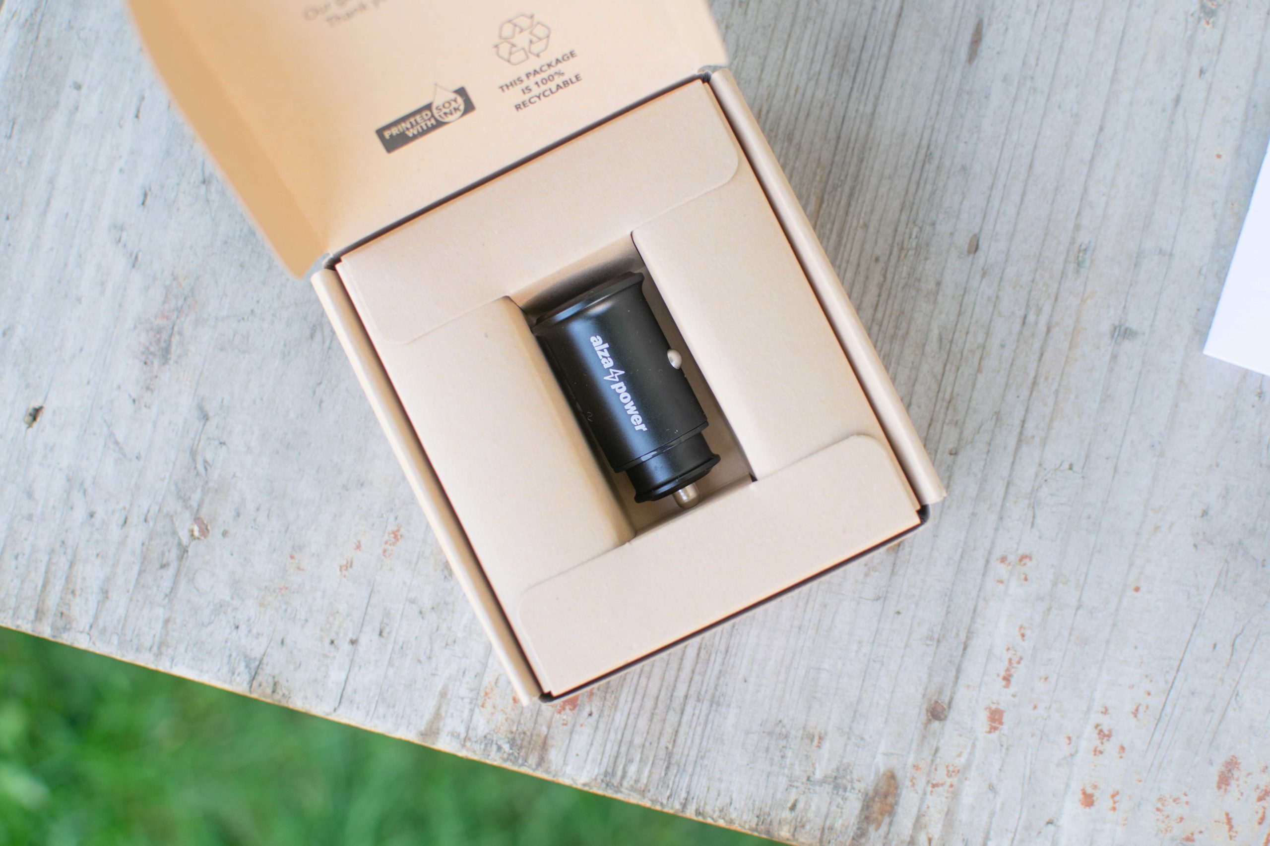 AlzaPower Car Charger C520