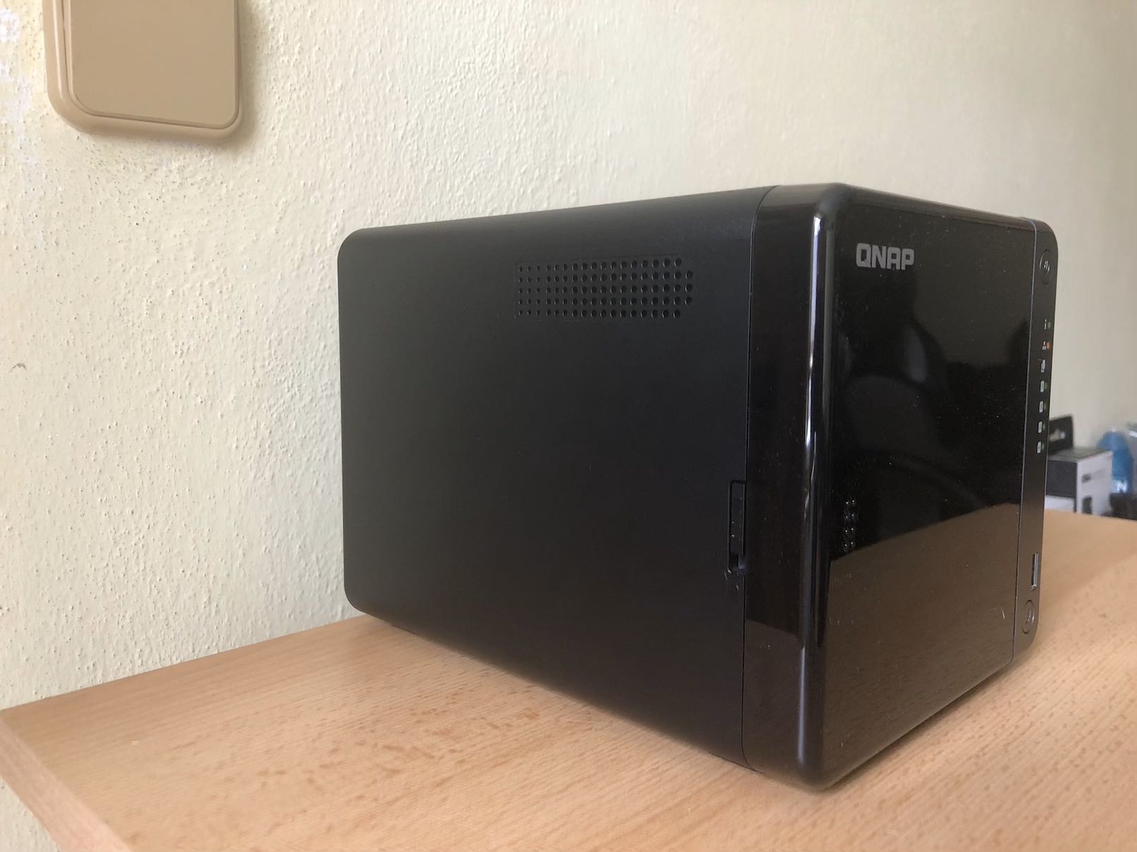 QNAP TS-453D 7 QNAP TS-453D