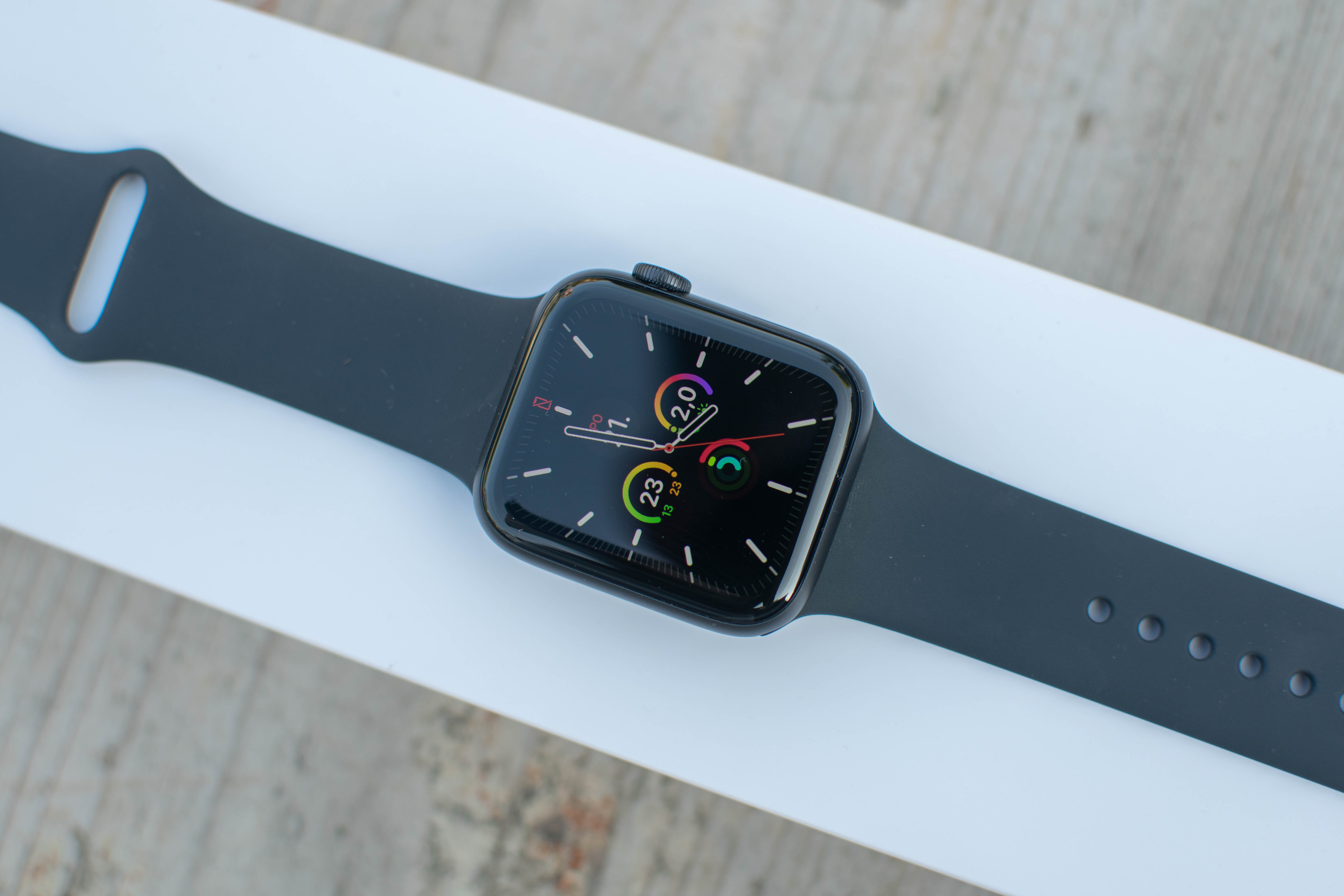 Apple watch se 1 44mm. Apple watch se 44mm. Apple watch se 44mm Space Gray. Эпл вотч se 44 мм. Часы Apple watch se 44mm.