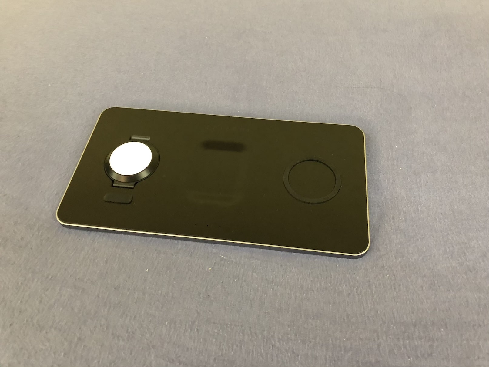 Satechi Trio Wireless Charging Pad 4 Satechi Trio Wireless Charging Pad