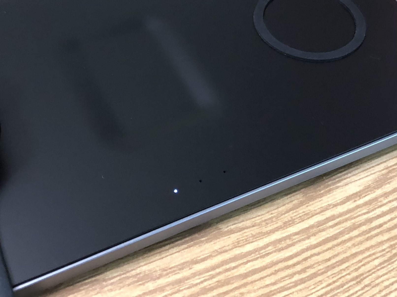 Satechi Trio Wireless Charging Pad 9 Satechi Trio Wireless Charging Pad